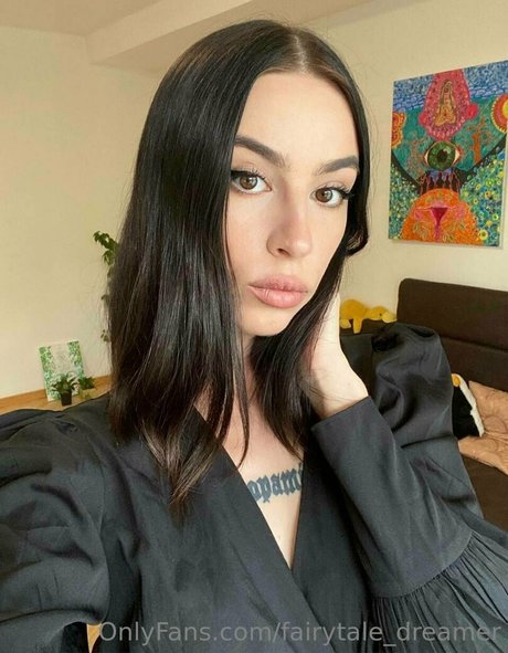 fairytale dreamer naked star image