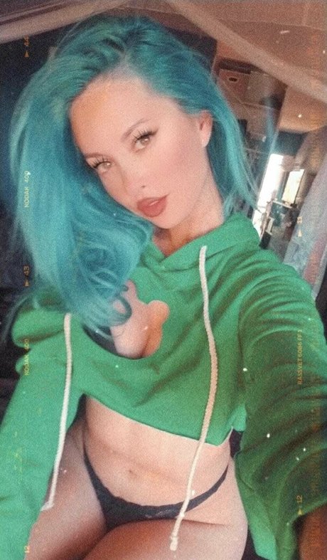 lewdoart nude model gallery