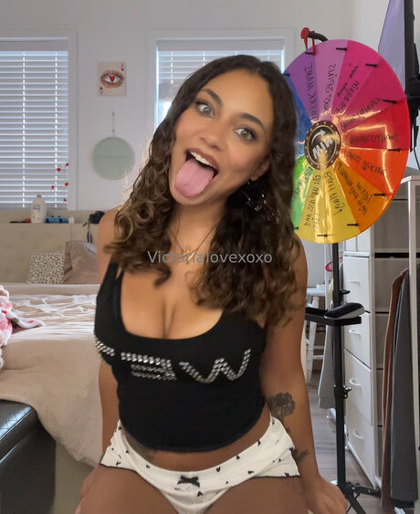 victoriavixo pretty model gallery