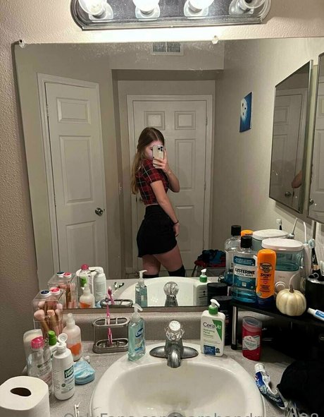 sarahandryan228 model nice gallery