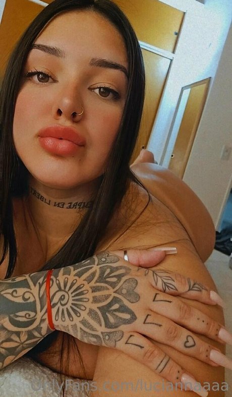 luciannaaaa exclusive model archive