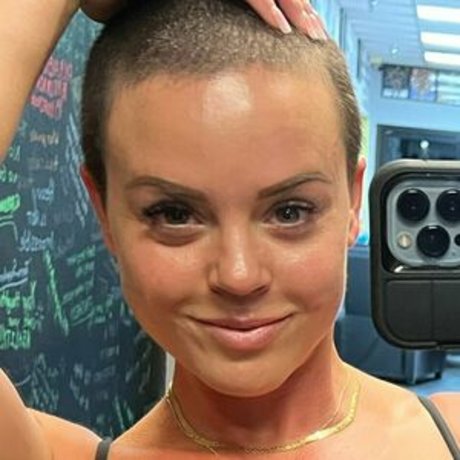 rahyndee nude star pics