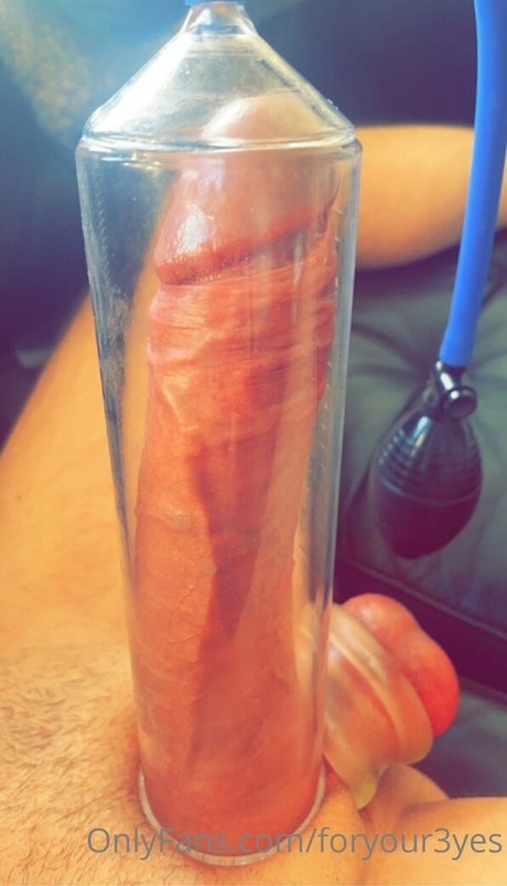 foryour3yes pornographic model photos