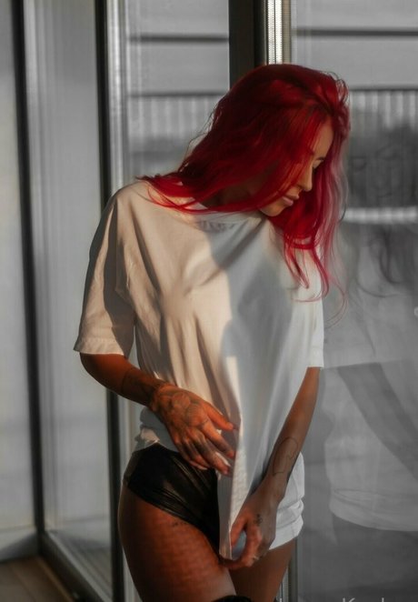 laurakozlovvfree star art photos