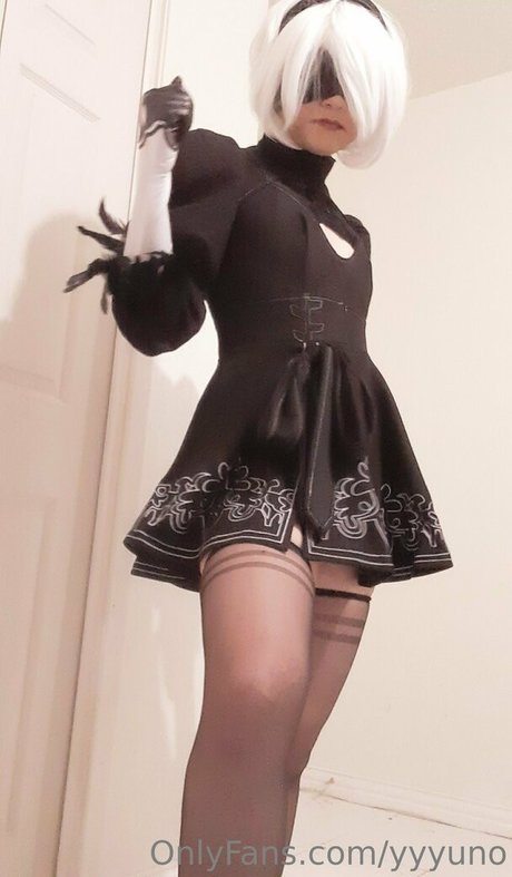 yyyuno naked star img