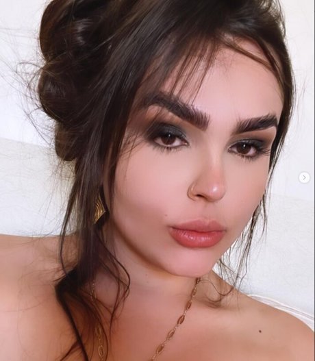 Bianca Angheben perfect star img