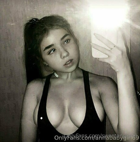 sweetangeeel pornstar hot gallery