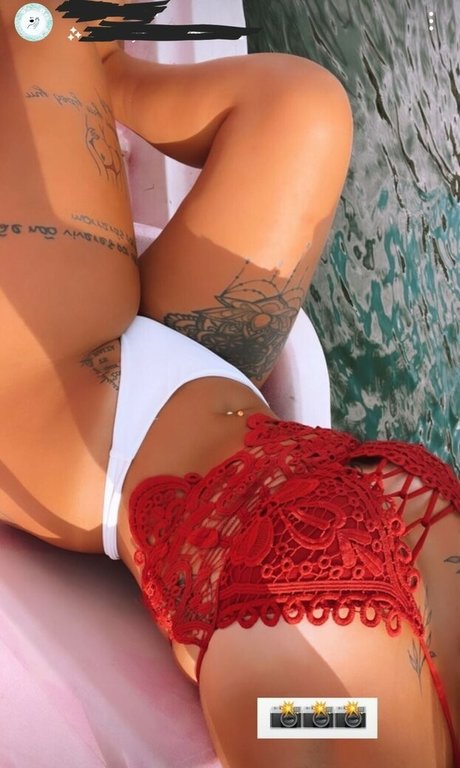 Adrii Rosado sexy pornstar galleries