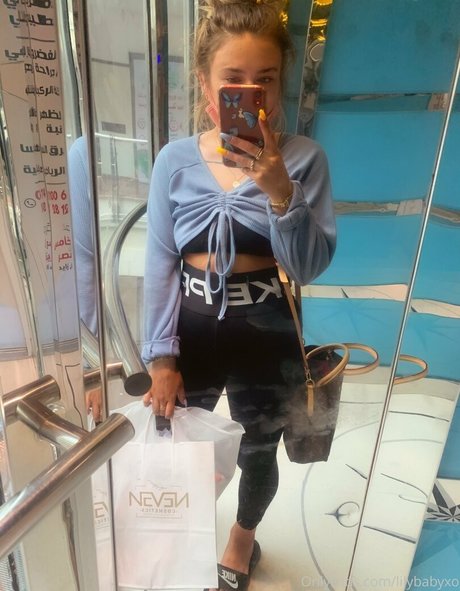 lilybabyxo model perfect picture