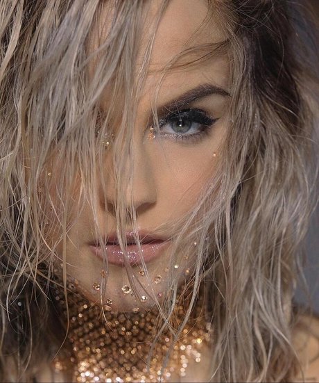 Jojo Levesque model art image