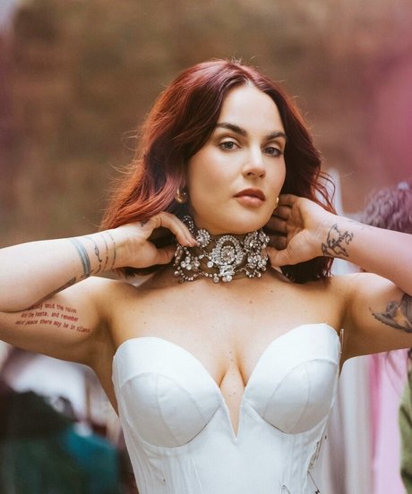 Jojo Levesque sexy model picture