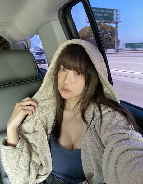 AriaSaki pornstar high quality img