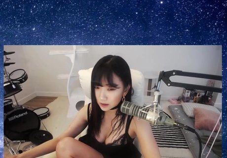 AriaSaki Profile pic