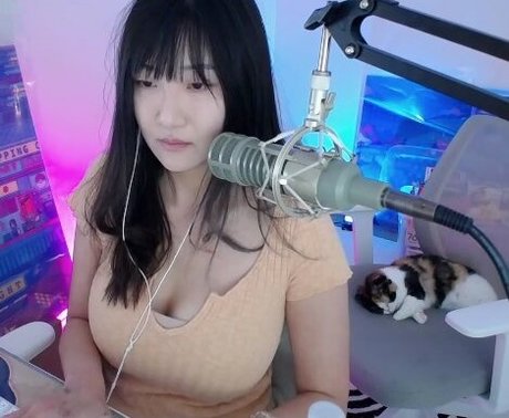 asian big boobs onlyfans beautiful naked pictures