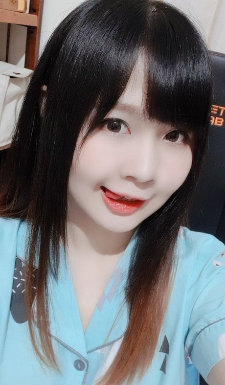 Clarissa Punipun pornstar hot pics