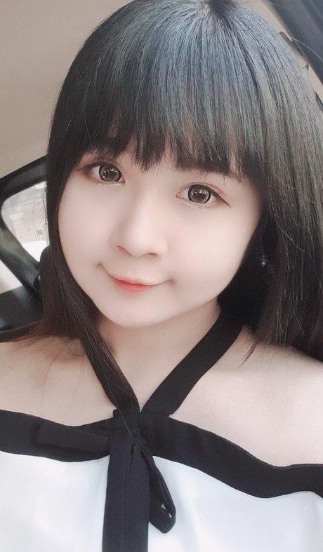 Clarissa Punipun beautiful star galleries