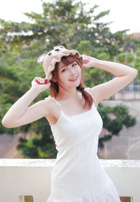 Clarissa Punipun model free images