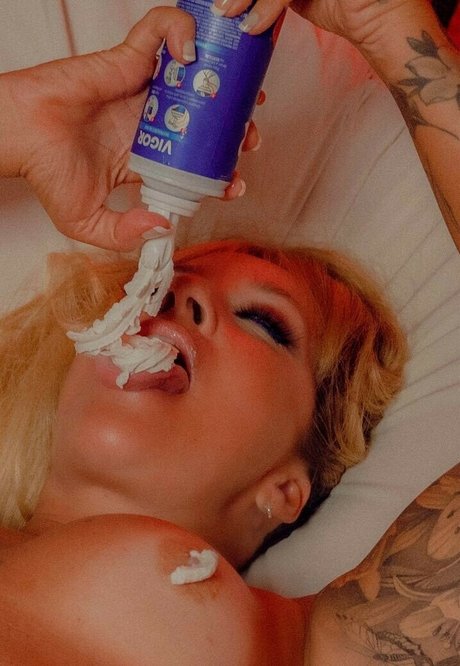 kitty nude onlyfans nude image