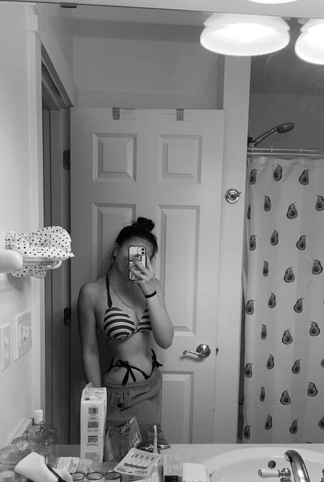 Elsuzannee hd star pic