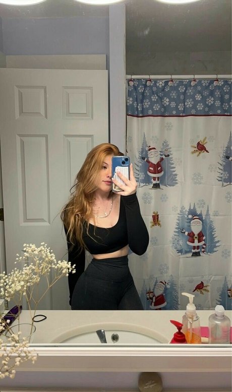 Elsuzannee sexy model image