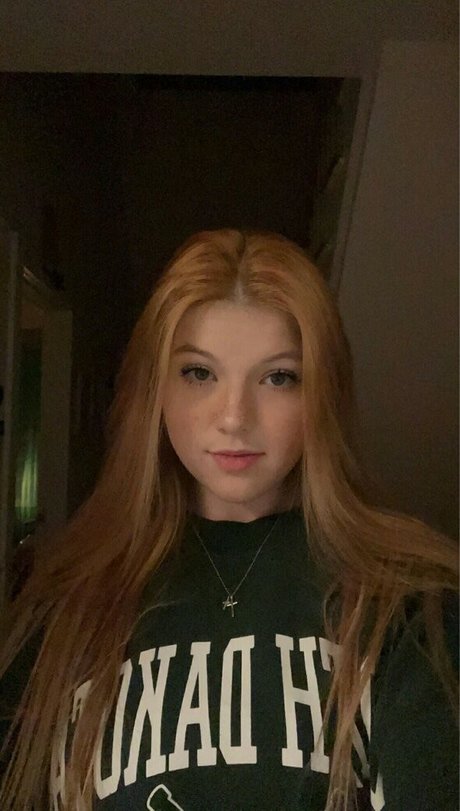 Elsuzannee pretty model gallery