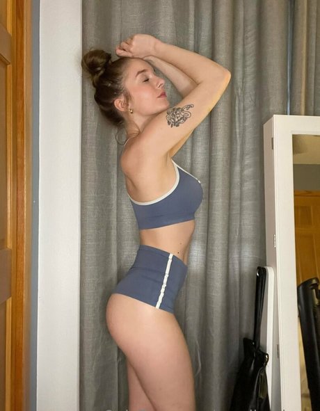 ameliaadamz model erotic img