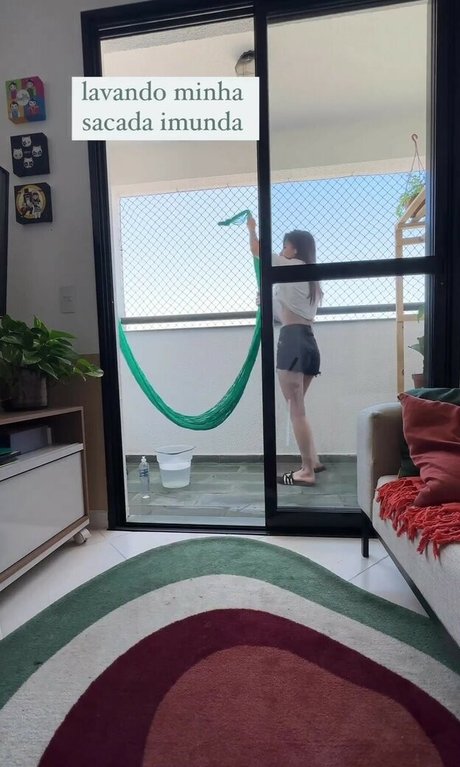 Doarda naked model gallery