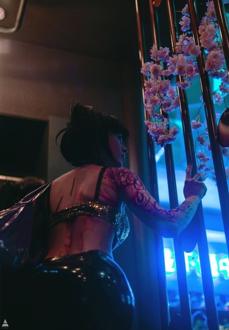 Lunaritie high quality pornstar image