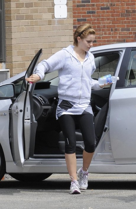 Emma Watson model hd img