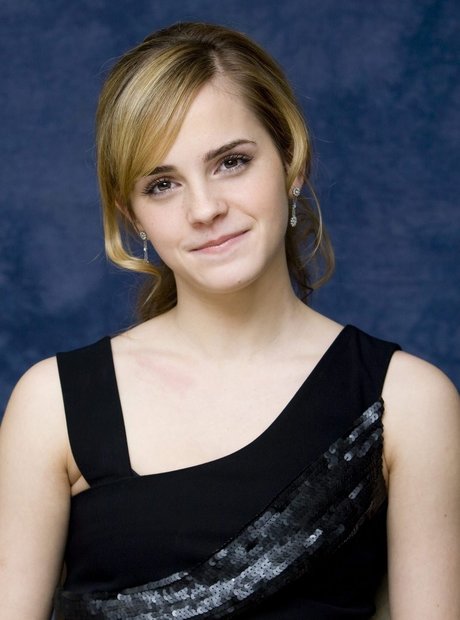 Emma Watson perfect pornstar photos