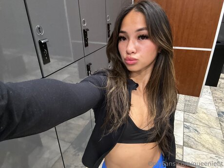 Queeniefit model erotic img