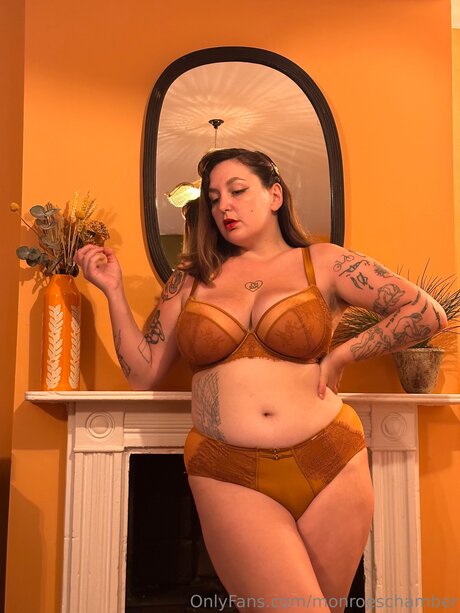 Monroeschamber pornstar nude archive