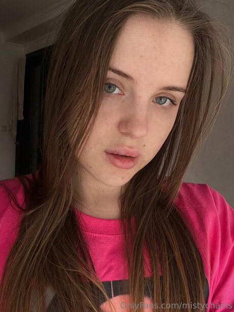 Mistychains erotic model img