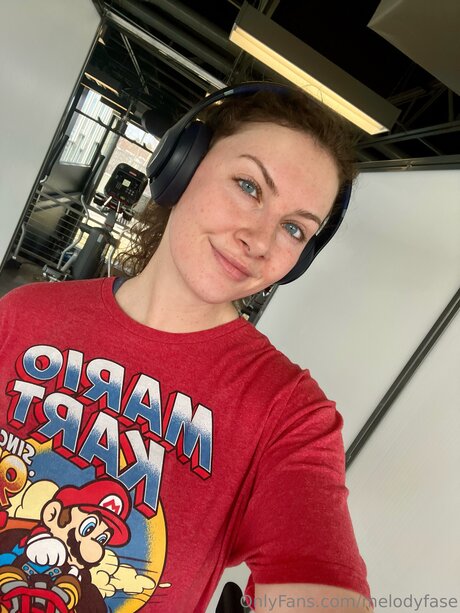 Melodyfase naked pornstar img