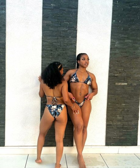 aaaaayevuh model naked picture