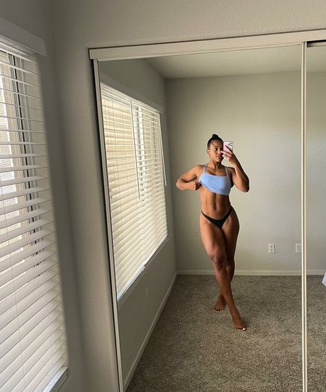 aaaaayevuh nice pornstar img