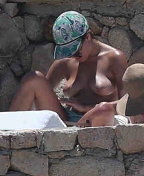 Rumer Willis star best photos