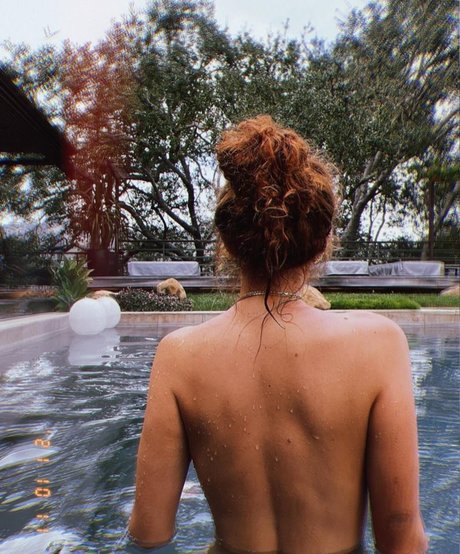 Rumer Willis nice actress photos