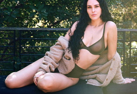 Rumer Willis naked pornstar image