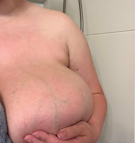 ohhhayitstay art model photo