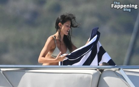 Eiza Gonzalez adult star image