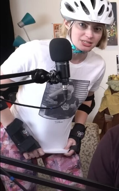 Elyse Willems porn star photos