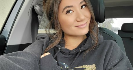 nikkidavisxo pornstar erotic image