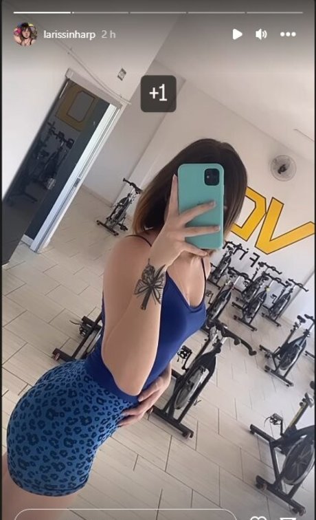 Larissinharp model exclusive pics