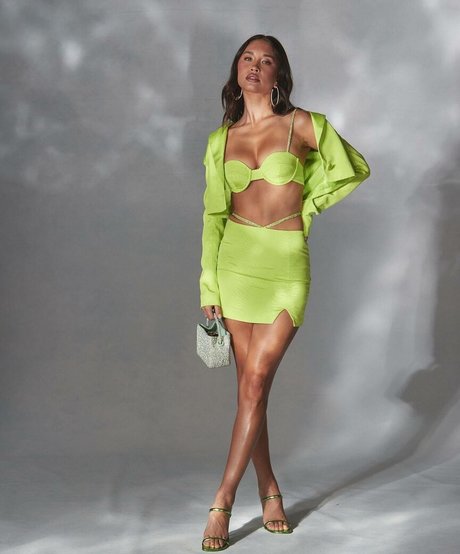 Jocelyn Chew star pretty photo