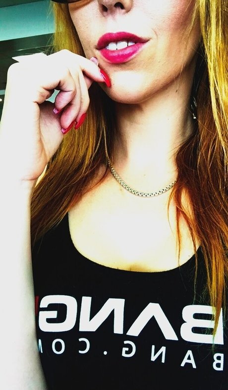 laurenfillsup high quality model pic