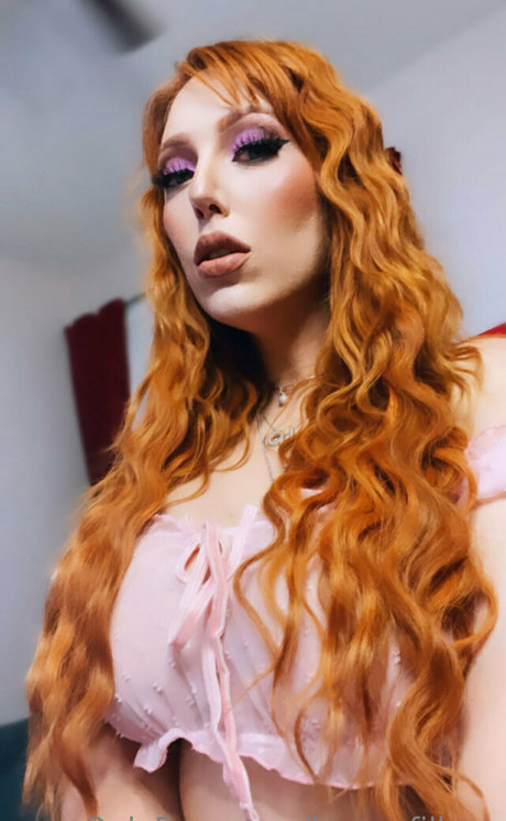 laurenfillsup nudes actress picture