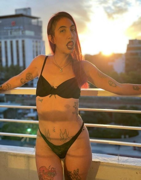 barbikush pornstar naked image