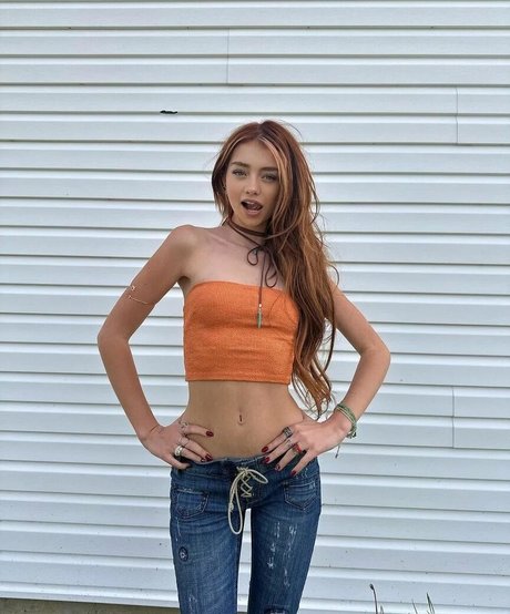 Sicily Rose xxx actress photo