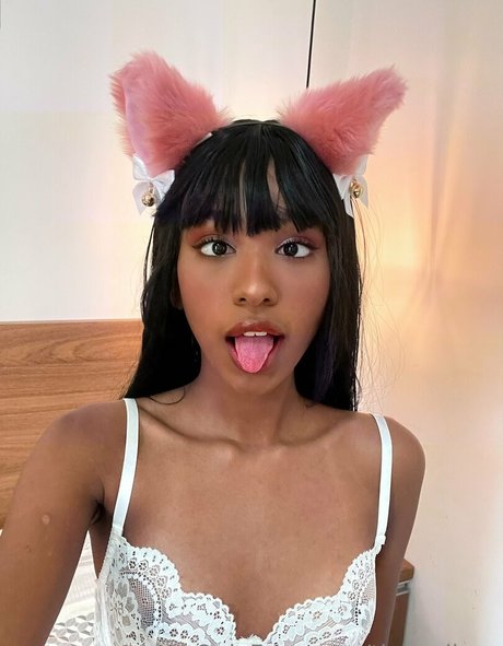 tinxyalicex pornographic star image